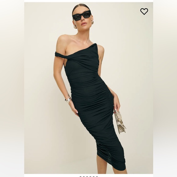 Reformation Dresses & Skirts - Reformation Alycia Knit Midi Dress in Black